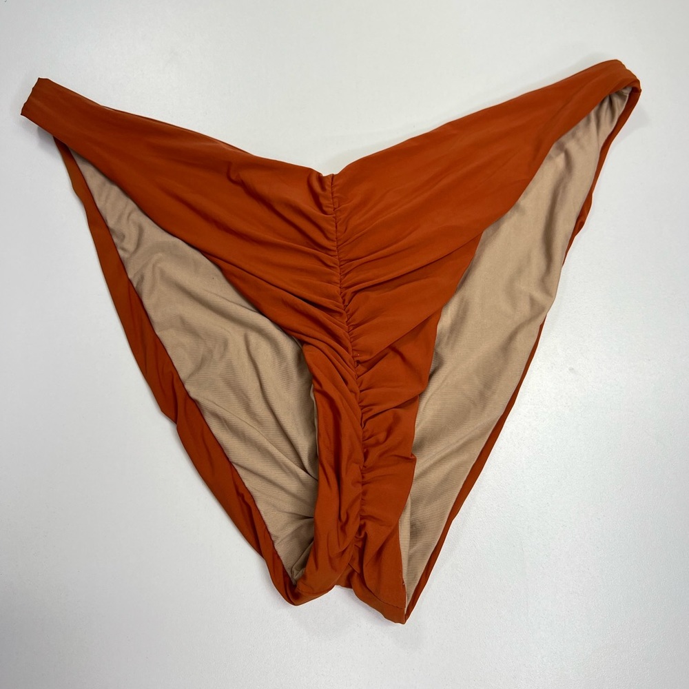 Basta Surf Swim Wear Ruched Bikini Bottoms Size Medium NEW High Cut Leg Size 12